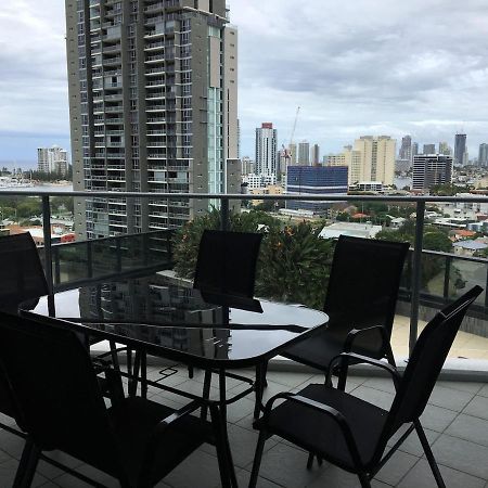 Three-Bedroom Apartment With Amazing View Near Surfers Paradise Χρυσή Ακτή Εξωτερικό φωτογραφία
