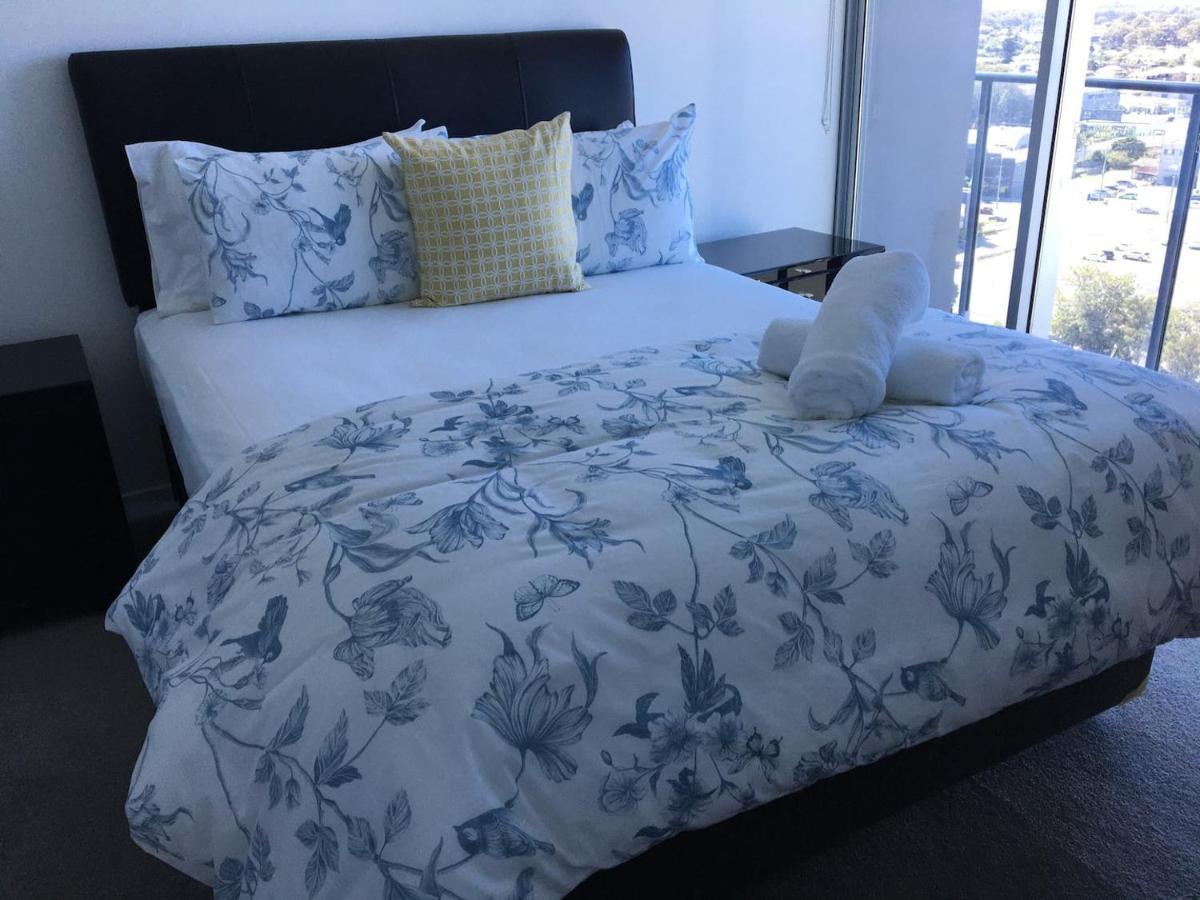 Three-Bedroom Apartment With Amazing View Near Surfers Paradise Χρυσή Ακτή Εξωτερικό φωτογραφία
